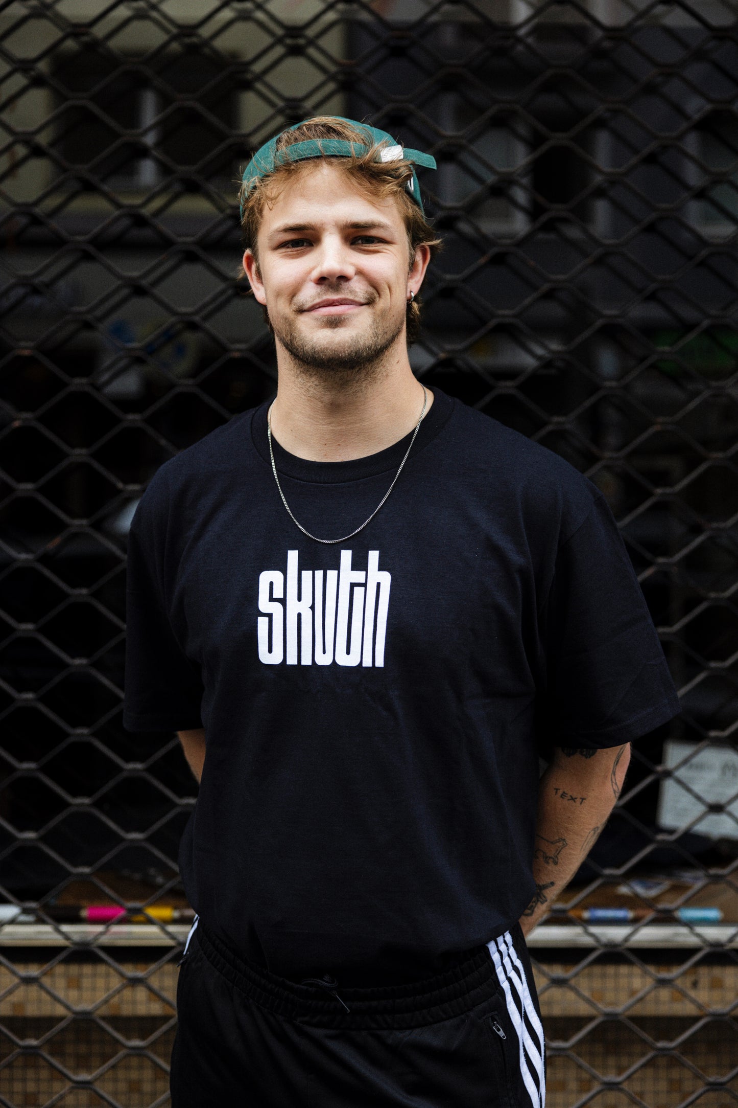 SKUTH SHIRT (schwarz)