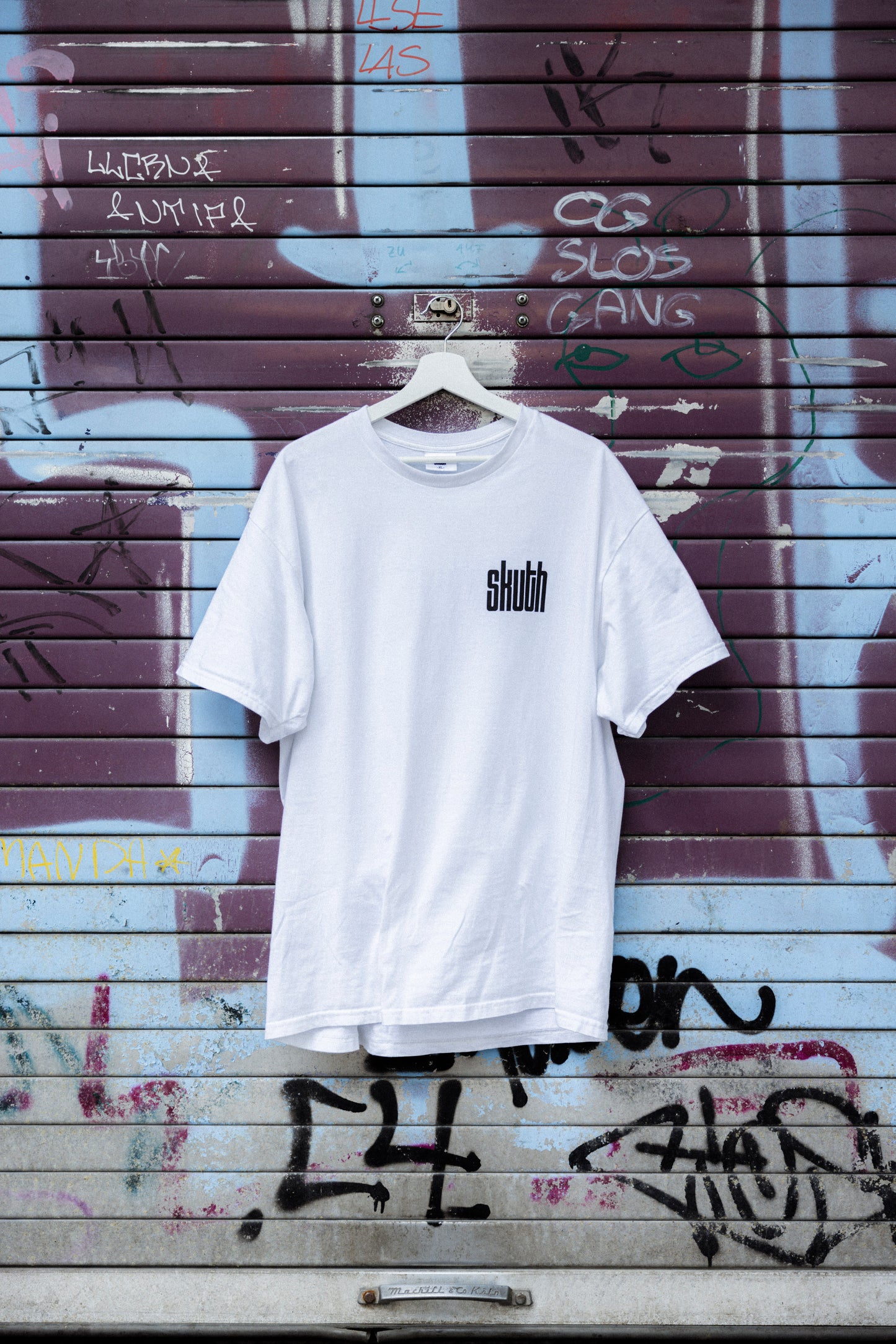 SKUTH SHIRT (weiß)